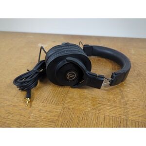 Audio-Technica ATH-M30x Wired Audio Headphones 3.5mm Used Tested Working